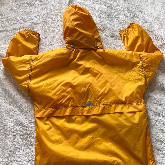K-Way raincoat SEAWORLD collection (162 centimetre or 14 years old) - Picture 3 of 11
